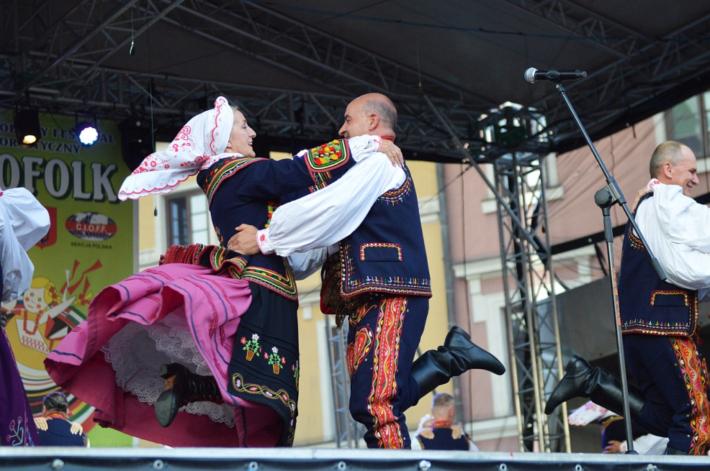 XX EUROFOLK: Zabawa folkowa porwała mieszkańców do tańca