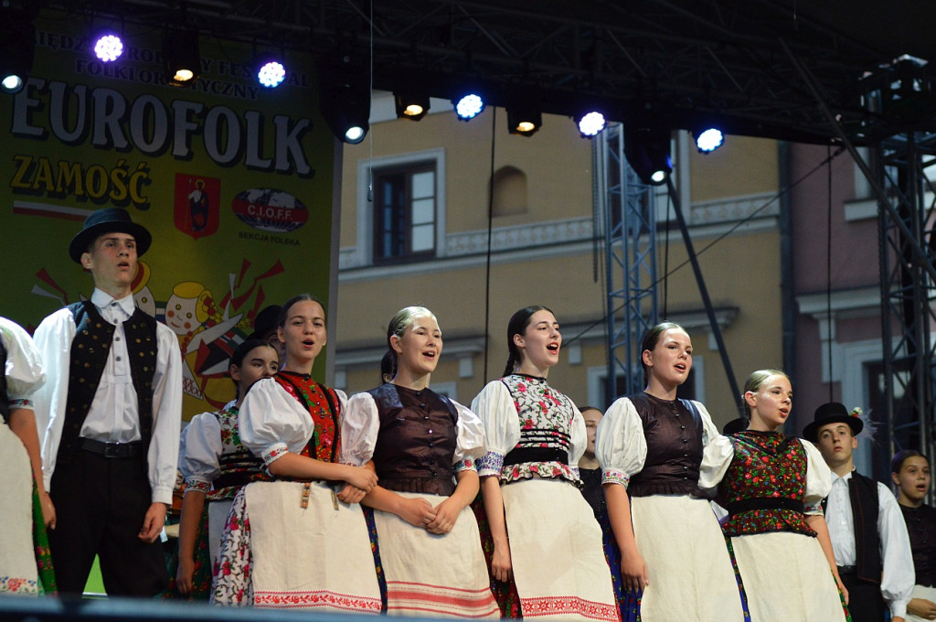 XX EUROFOLK: Zabawa folkowa porwała mieszkańców do tańca