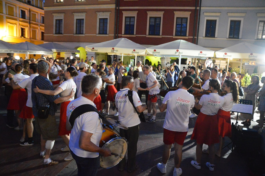 XX EUROFOLK: Zabawa folkowa porwała mieszkańców do tańca