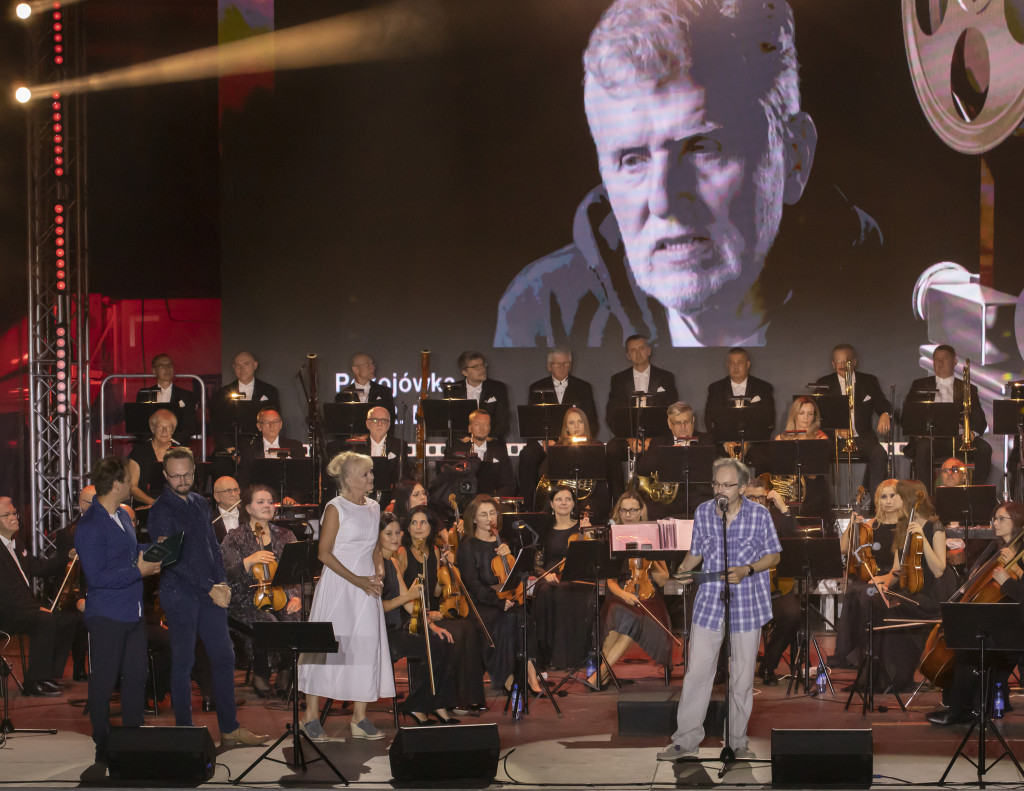 Gala Finałowa 11. ZFF Spotkania z historią i koncert Voice Band & Ewelina Flinta oraz Orkiestra Symfoniczna