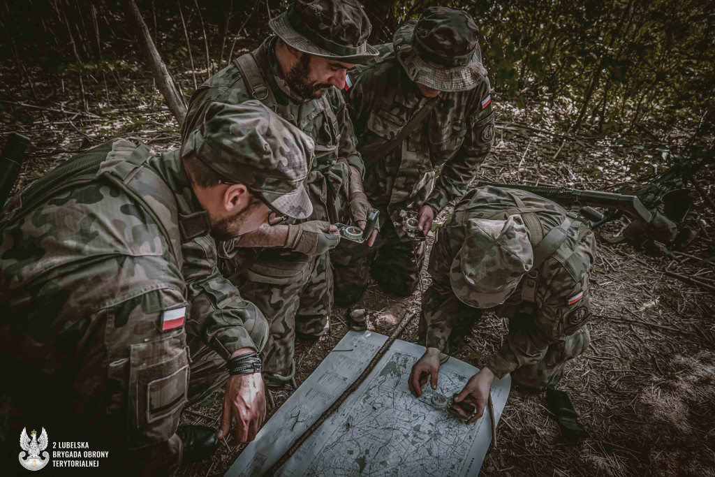 Żołnierze 2 LBOT doskonalą umiejętności bojowe na szkoleniu zintegrowanym