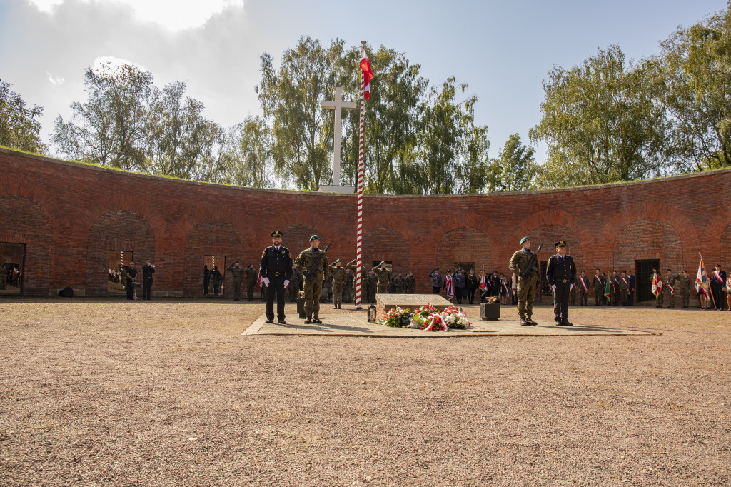 Upamiętniono w Zamościu 84. Rocznicę Agresji Sowieckiej na Polskę