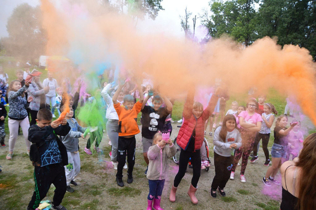 Dzień kolorów - Holi Day w Parku Miejskim