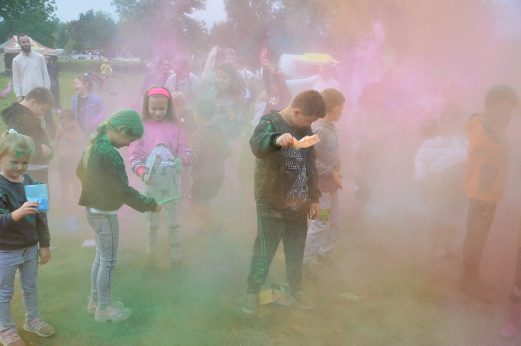 Dzień kolorów - Holi Day w Parku Miejskim