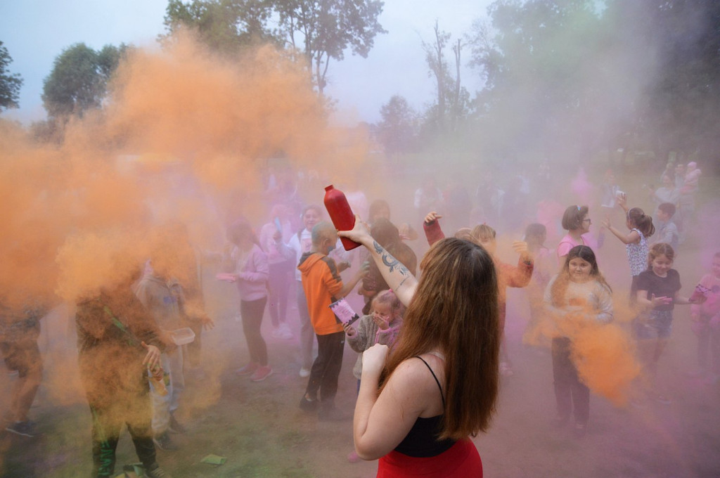 Dzień kolorów - Holi Day w Parku Miejskim