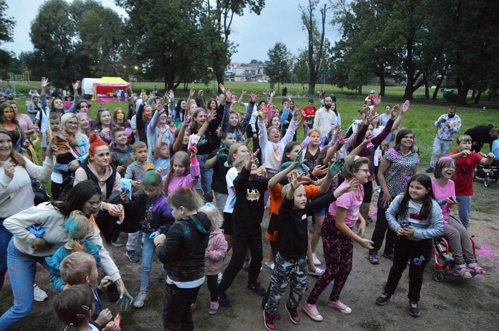 Dzień kolorów - Holi Day w Parku Miejskim