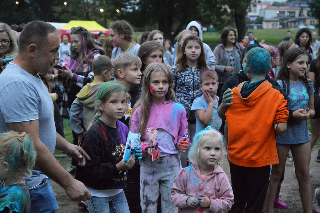 Dzień kolorów - Holi Day w Parku Miejskim