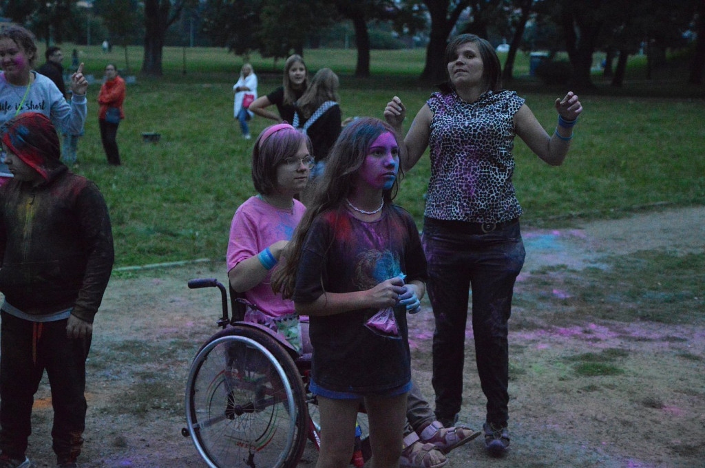 Dzień kolorów - Holi Day w Parku Miejskim