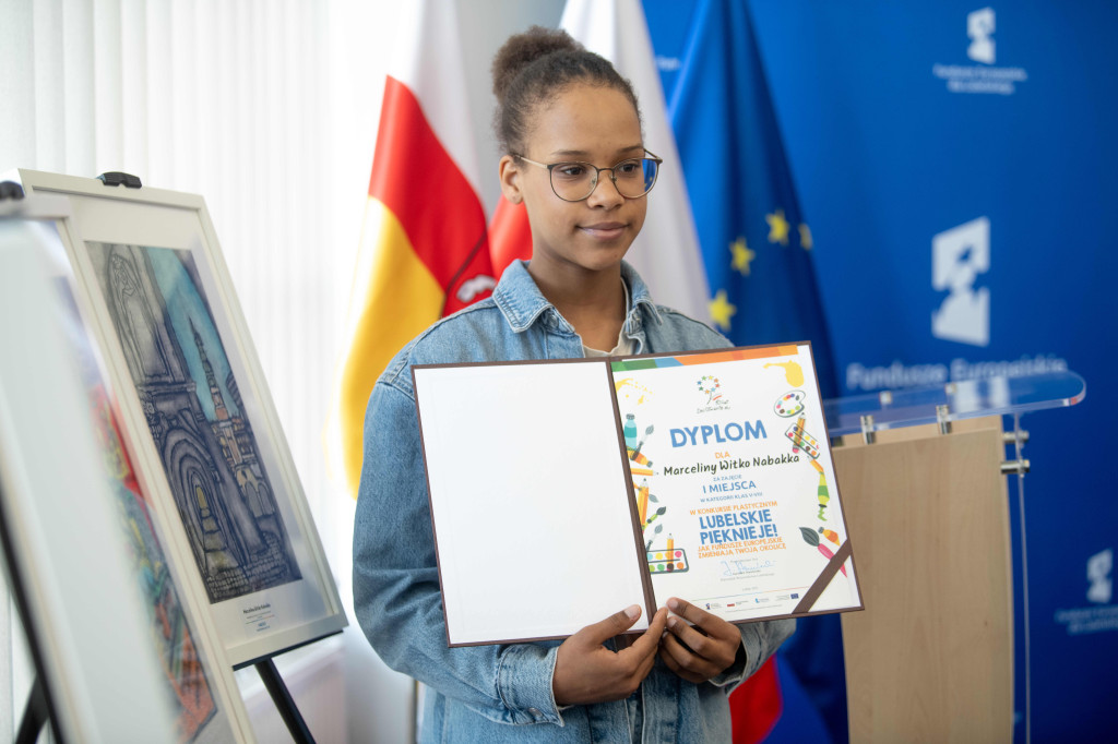 Wręczenie nagród w konkursie plastycznym o Funduszach Europejskim