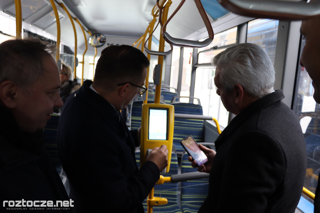 Spółka MZK odebrała 14 autobusów elektrycznych marki MAN