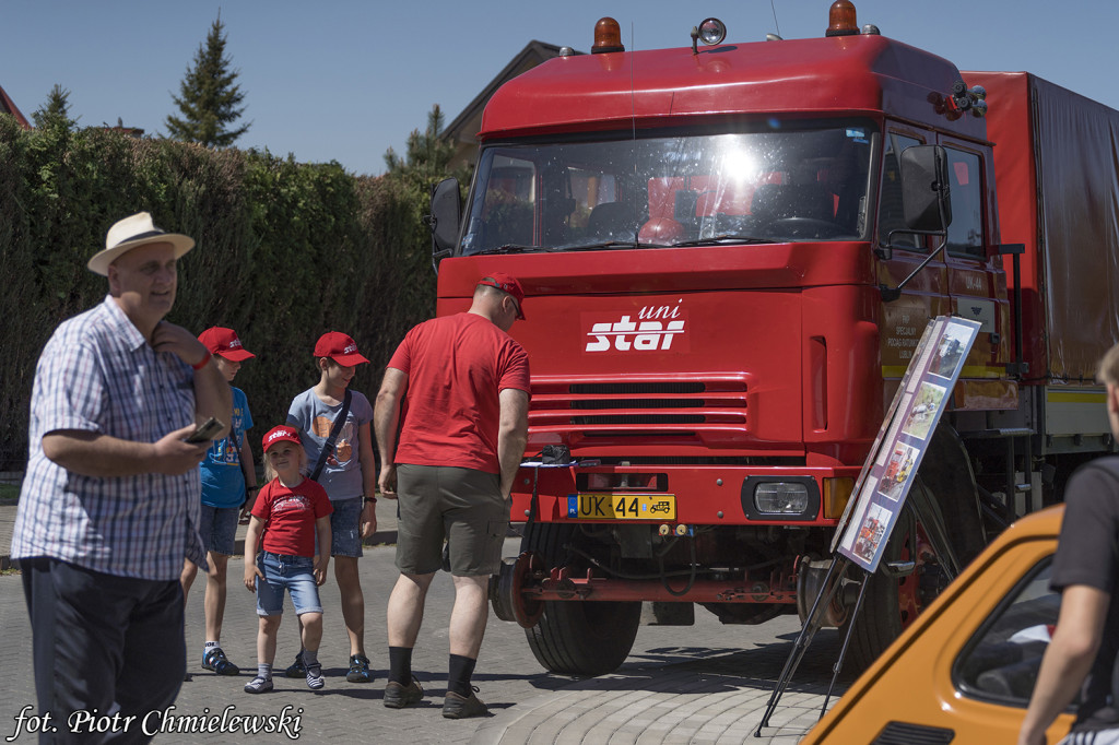 Roztoczańskie Muzeum PRL zaprosiło do Zamościa miłośników starych samochodów i motocykli