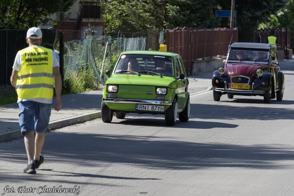 Roztoczańskie Muzeum PRL zaprosiło do Zamościa miłośników starych samochodów i motocykli