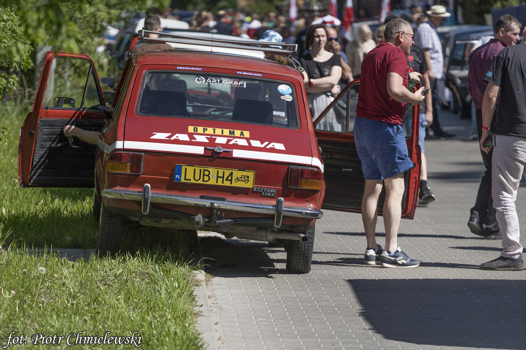 Roztoczańskie Muzeum PRL zaprosiło do Zamościa miłośników starych samochodów i motocykli