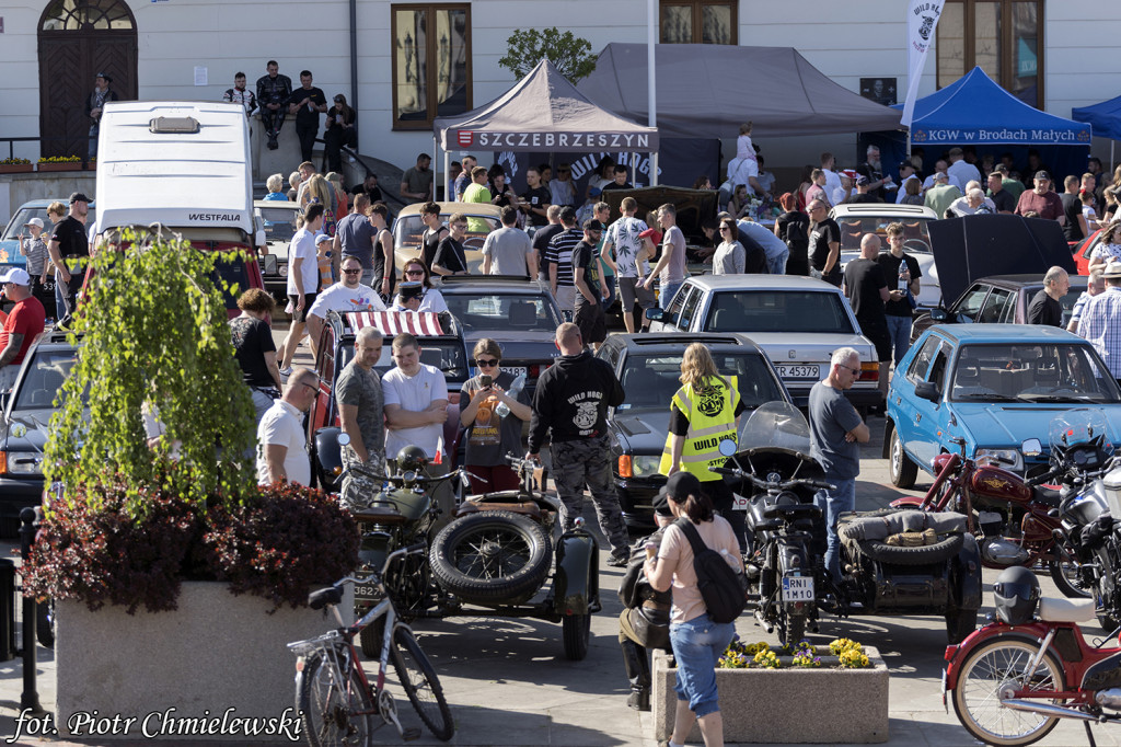 Roztoczańskie Muzeum PRL zaprosiło do Zamościa miłośników starych samochodów i motocykli