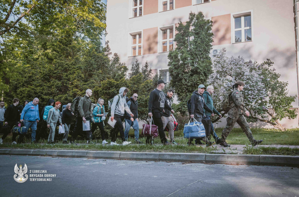 Nowi rekruci wstępują w szeregi 2 Lubelskiej Brygady OT