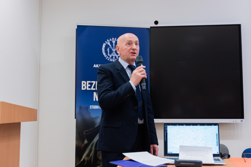 AZ proponuje stworzenie Akademickiego Centrum Wsparcia Bezpieczeństwa