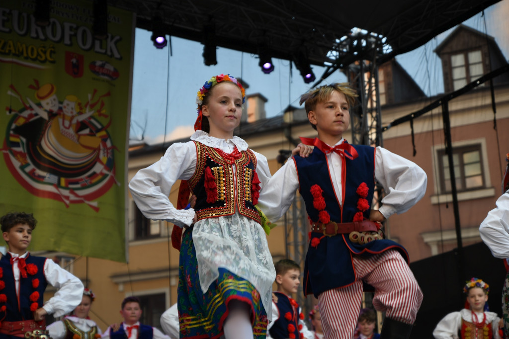 Rozpoczął się XXI Międzynarodowy Festiwal Folklorystyczny Eurofolk Zamość 2024
