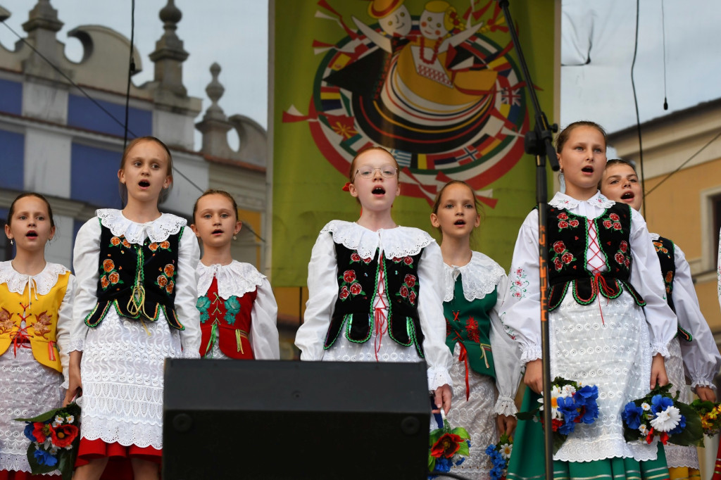 Trwa XXI Międzynarodowy Festiwal Folklorystyczny Eurofolk - Zamość 2024