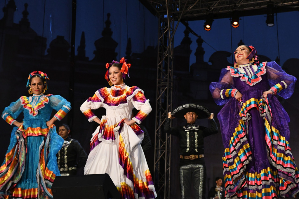 XXI Międzynarodowy Festiwal Folklorystyczny Eurofolk - Zamość 2024 - SOBOTA NOC