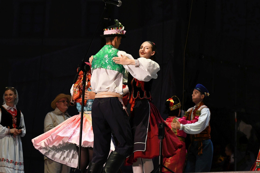 XXI Międzynarodowy Festiwal Folklorystyczny Eurofolk - Zamość 2024 - NIEDZIELA FINAŁ