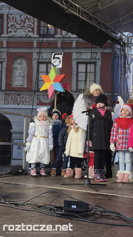 „Bądźmy wszyscy razem” świątecznie w Zamościu