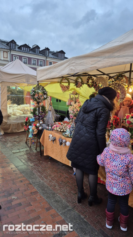 „Bądźmy wszyscy razem” świątecznie w Zamościu