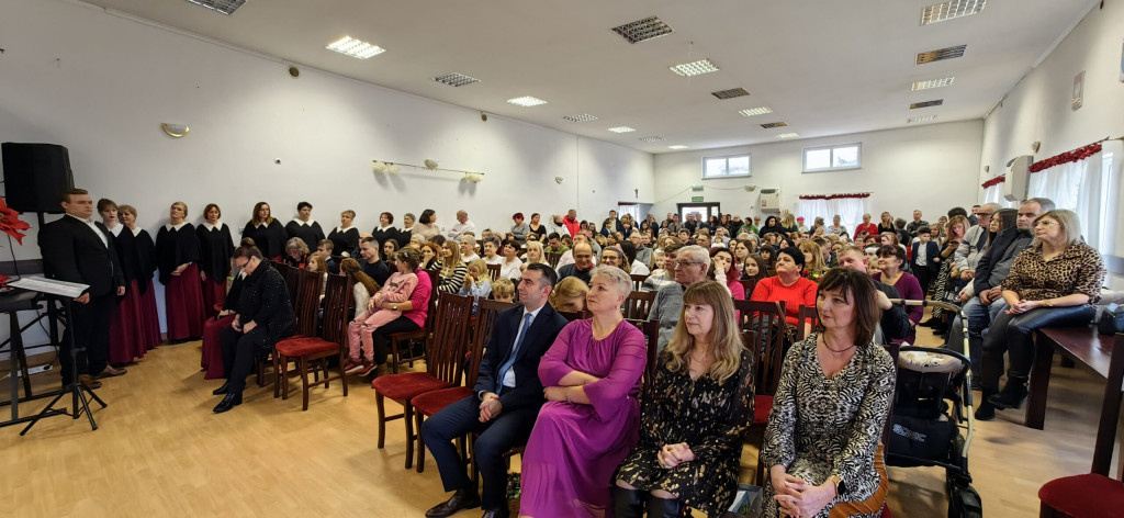 Gminny Przegląd Kolęd i Pastorałek w Łabuniach