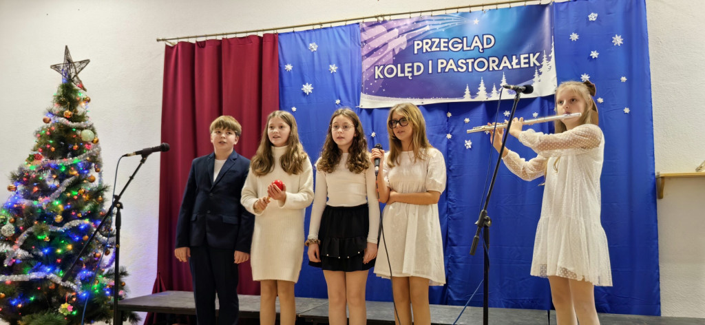 Gminny Przegląd Kolęd i Pastorałek w Łabuniach