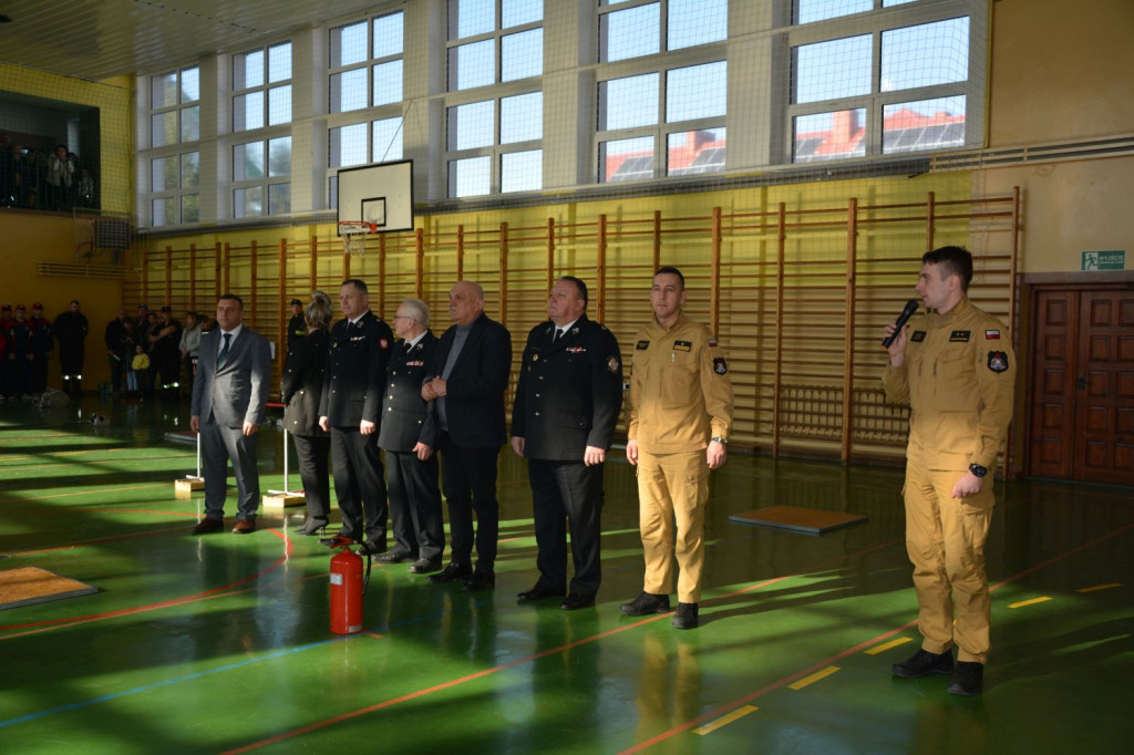 Halowe Zawody Sportowo Pożarnicze dla MDP w Miączynie