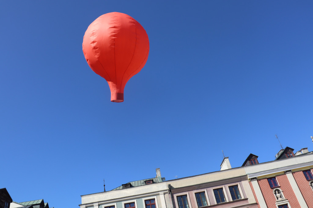 23. zawody balonów na gorące powietrze na Rynku Wielkim