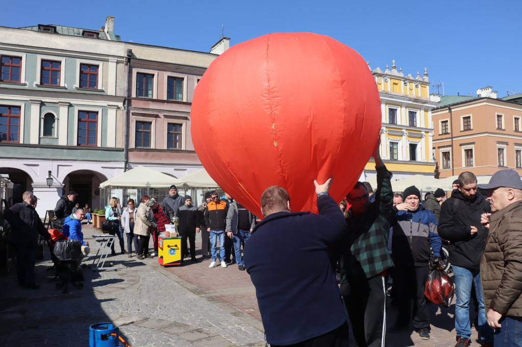 23. zawody balonów na gorące powietrze na Rynku Wielkim