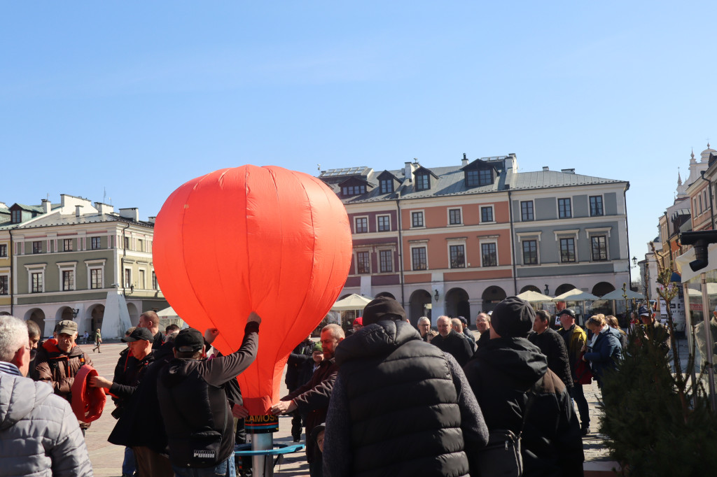 23. zawody balonów na gorące powietrze na Rynku Wielkim