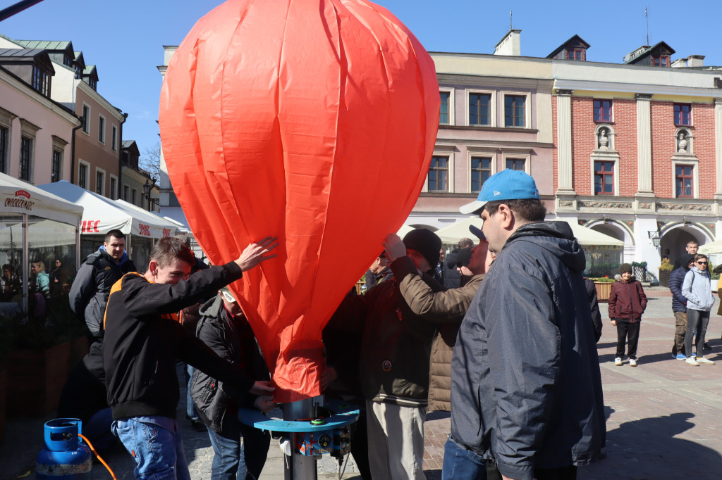 23. zawody balonów na gorące powietrze na Rynku Wielkim