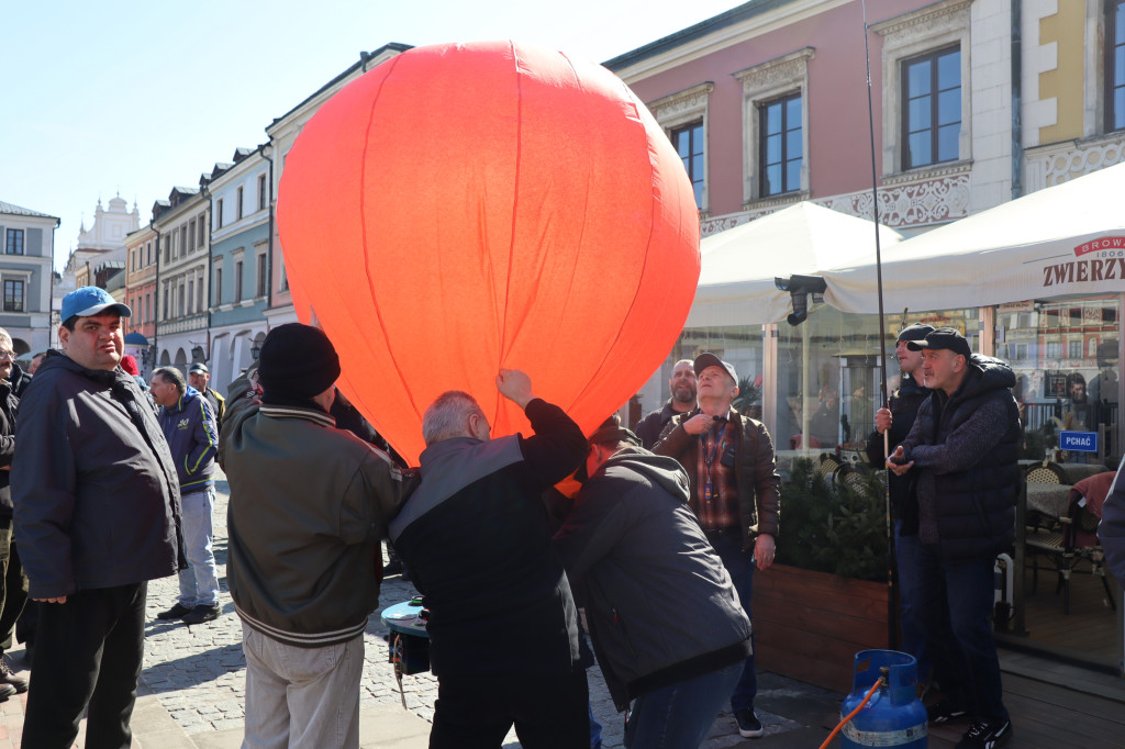 23. zawody balonów na gorące powietrze na Rynku Wielkim