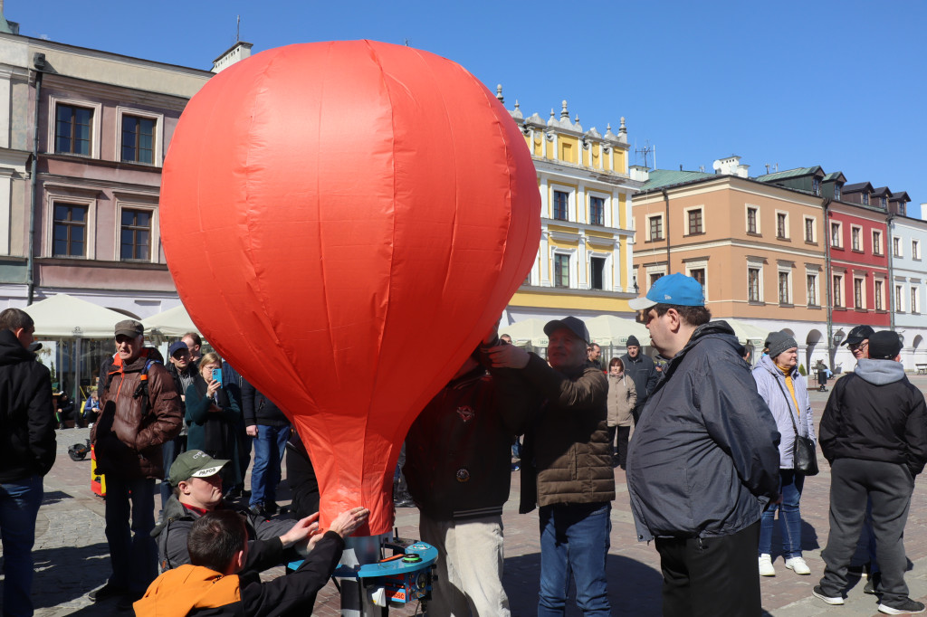 23. zawody balonów na gorące powietrze na Rynku Wielkim