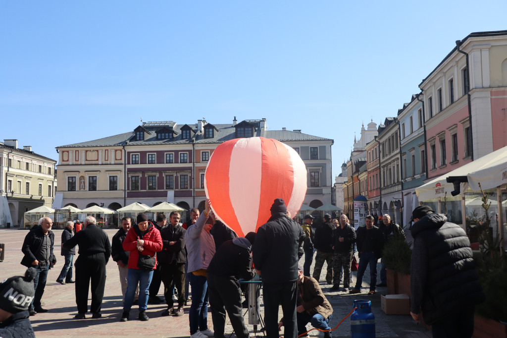 23. zawody balonów na gorące powietrze na Rynku Wielkim