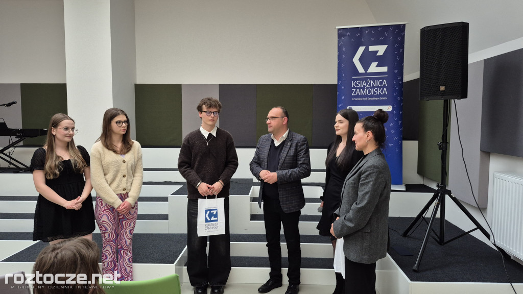 Kuba Mróz koncertowo podsumował Tydzień Bibliotek