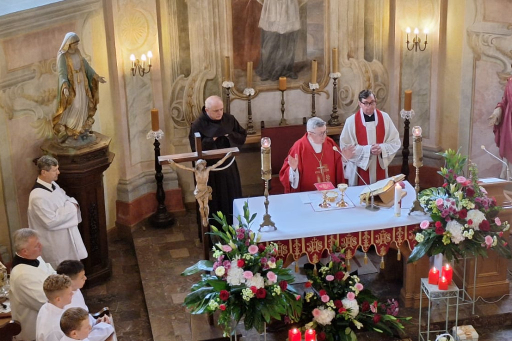 Wodna procesja w Zwierzyńcu
