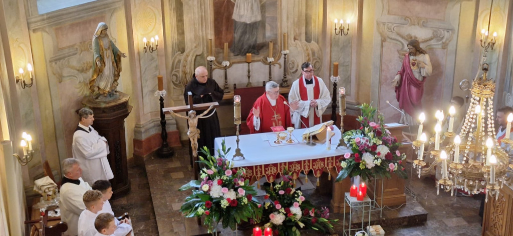 Wodna procesja w Zwierzyńcu
