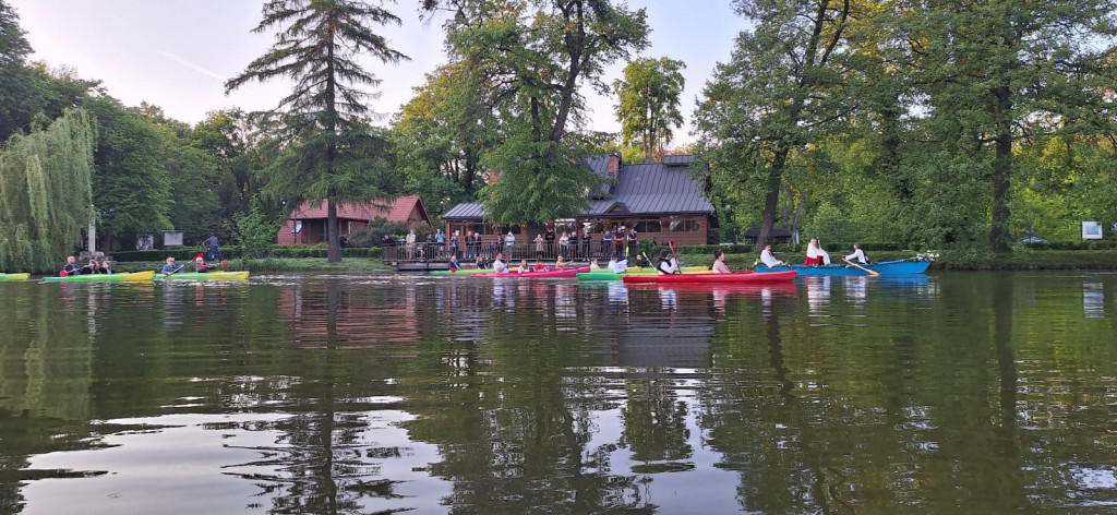 Wodna procesja w Zwierzyńcu