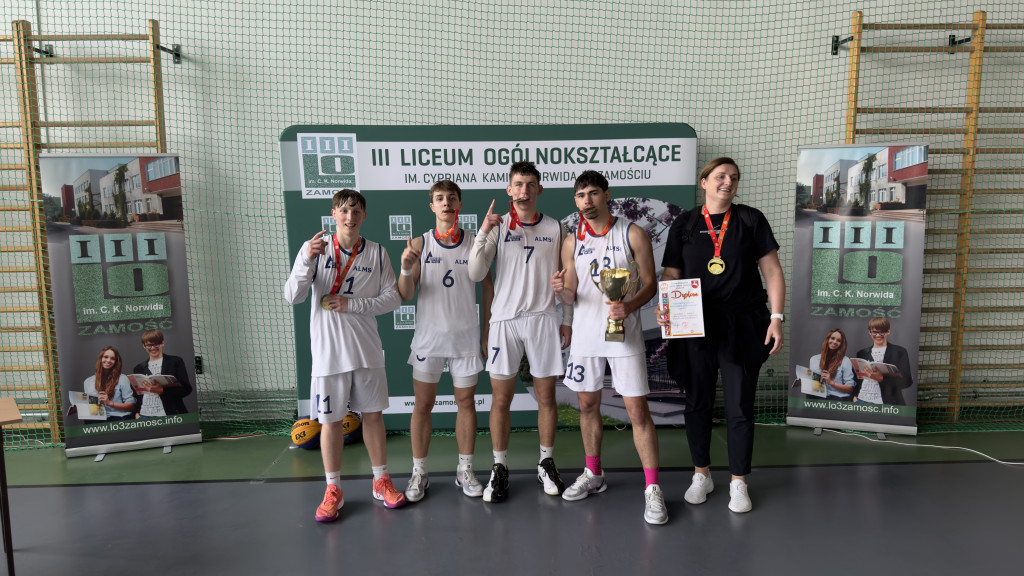 Zamość. Finał licealiady w koszykówce