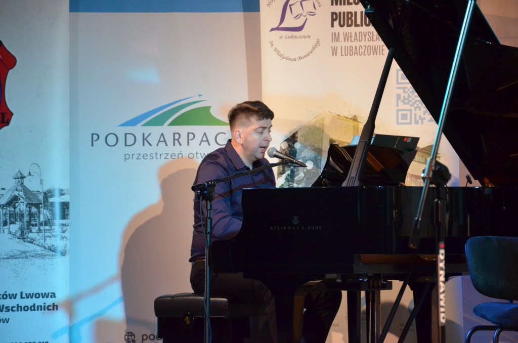 Koncert Janowi Pawłowi II w Lubaczowie