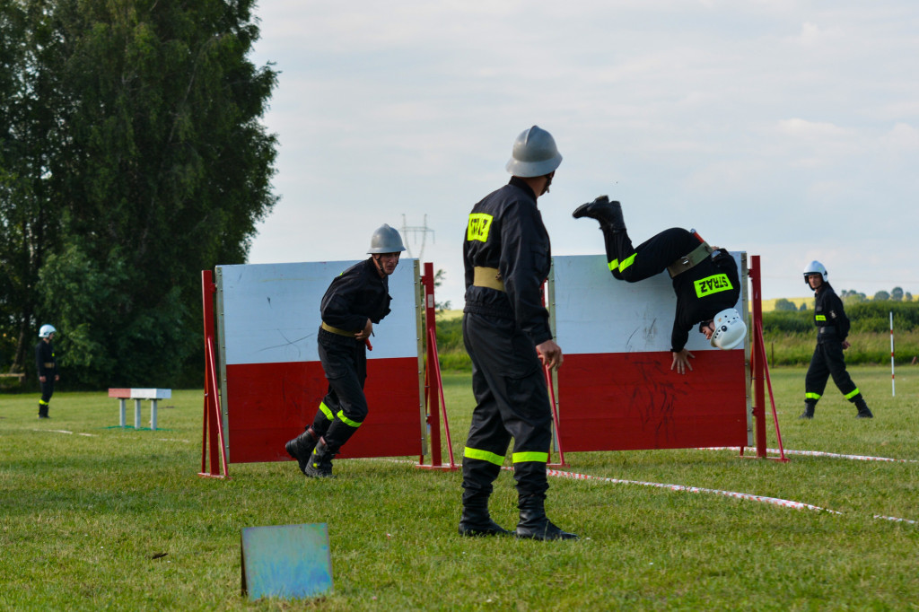 Gminne Zawody Sportowo-Pożarnicze w Komarowie-Osadzie