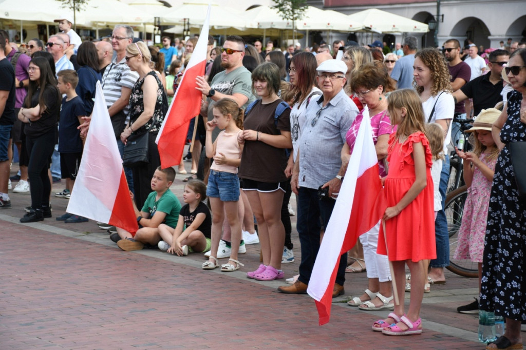 Obchody 1 sierpnia 2025 w Zamościu