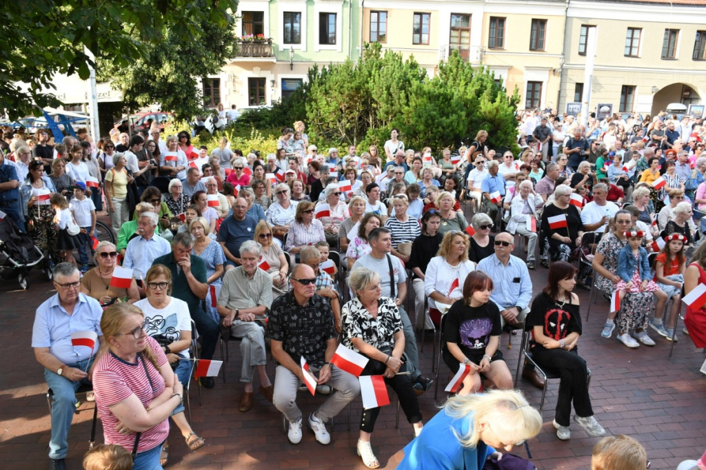 Obchody 1 sierpnia 2025 w Zamościu