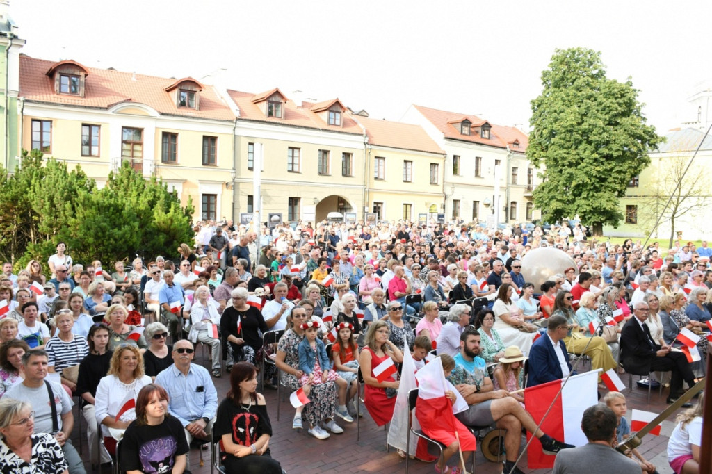 Obchody 1 sierpnia 2025 w Zamościu