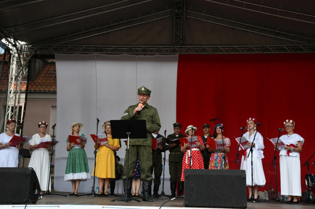 Obchody 1 sierpnia 2025 w Zamościu