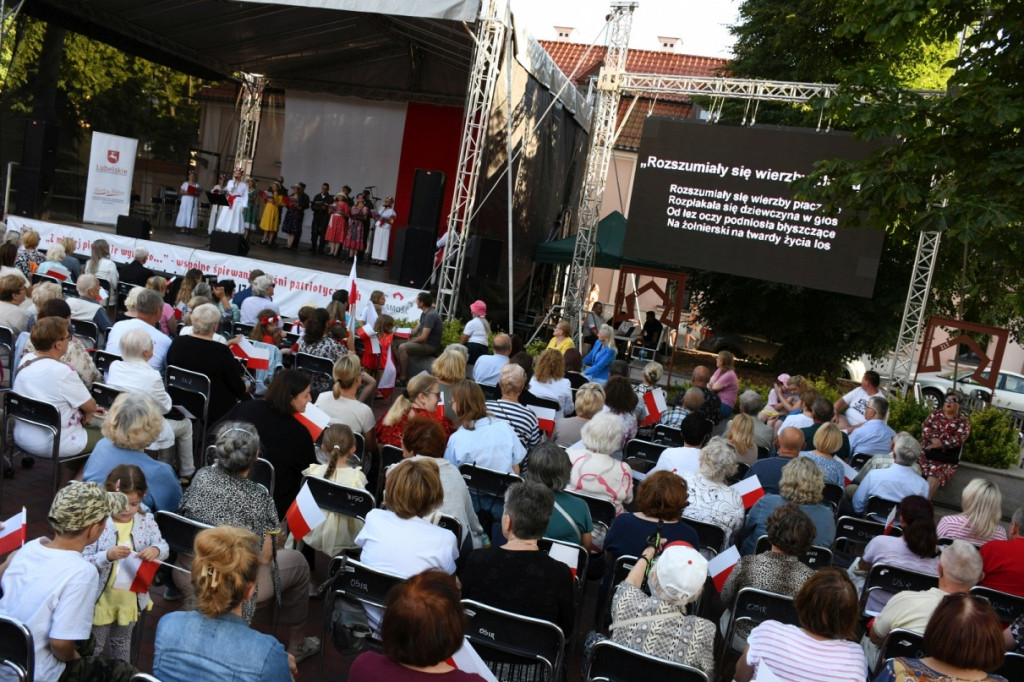 Obchody 1 sierpnia 2025 w Zamościu