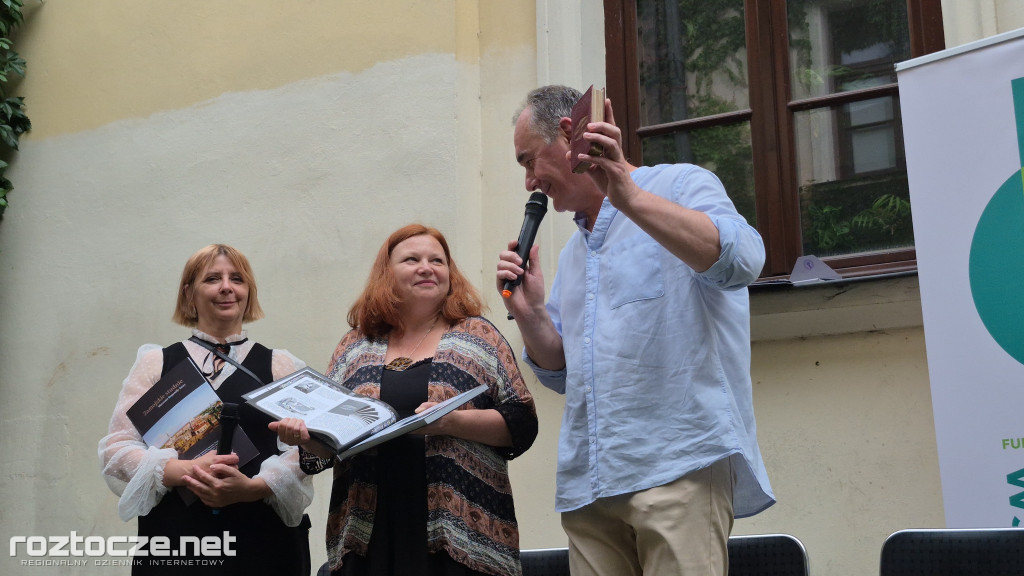 Wernisaż z pompą