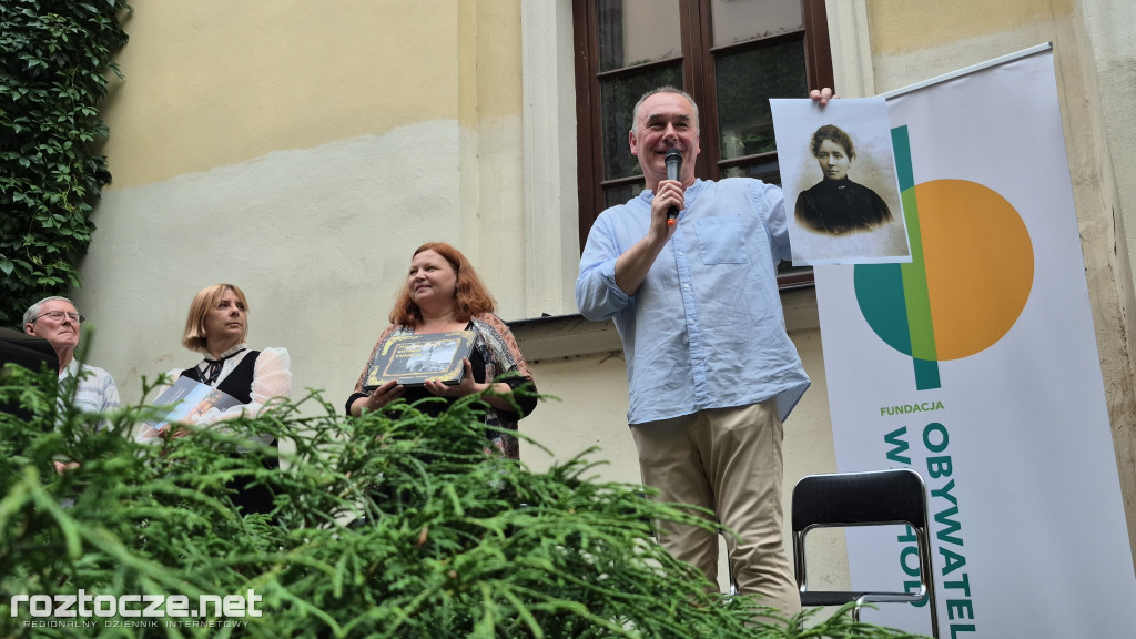 Wernisaż z pompą